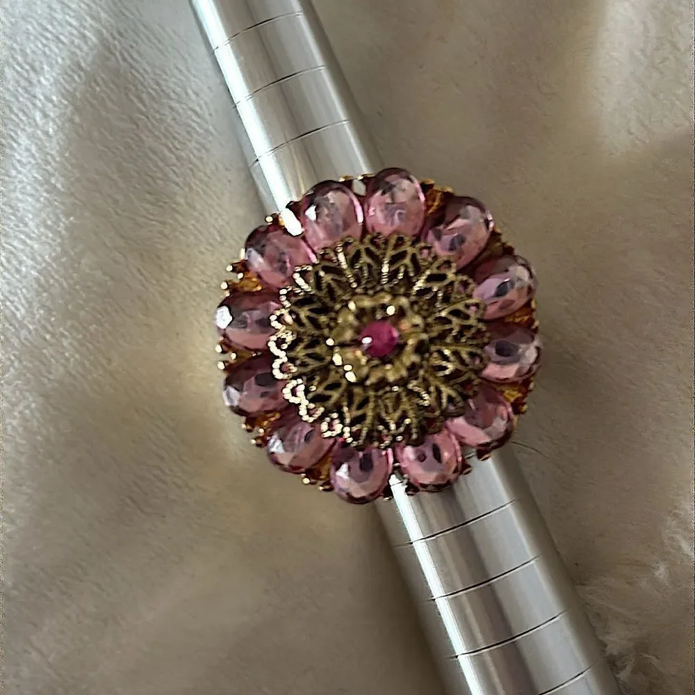 Vintage Flower Cocktail Ring!